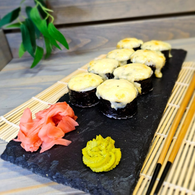 #90 Hot sushi Blūčīz
