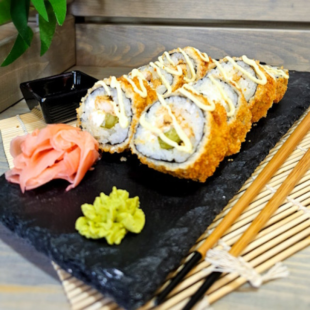 #80 Hot crispy sushi Pikets